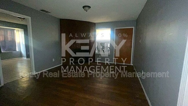 Photo - 101 Limoges St