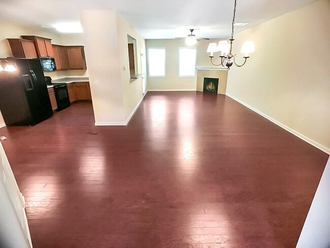 Photo - 206 Madison Ave