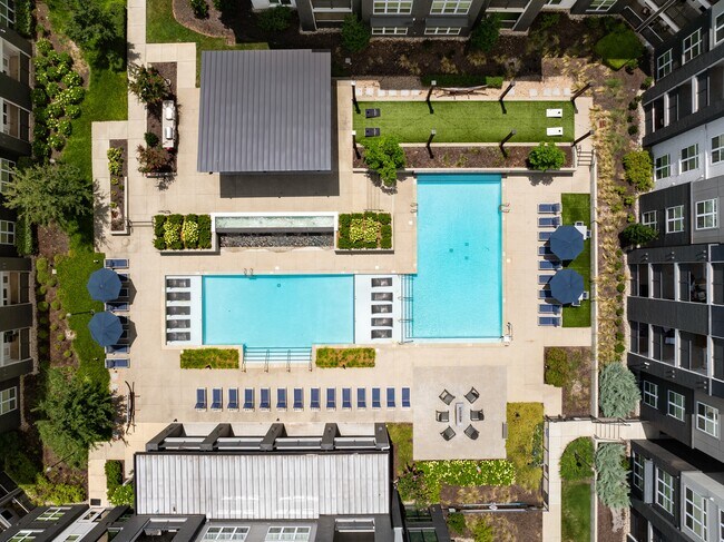 Photo - Sterling at Stonecrest