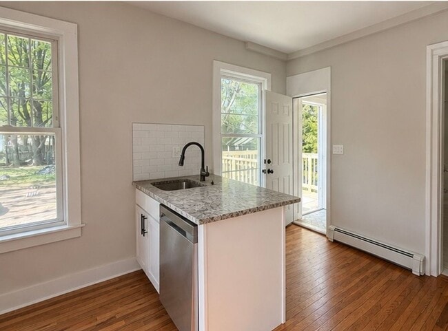 Photo - 271 Elm St Unit 1