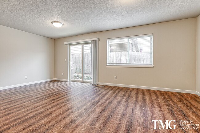 Photo - 3 Bedroom/2.5 Bath With Fenced Backyard, W/D Included, and AC!