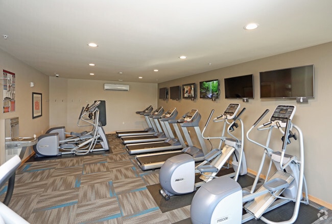 Fitness Center - The Vue at Pinnacle Park