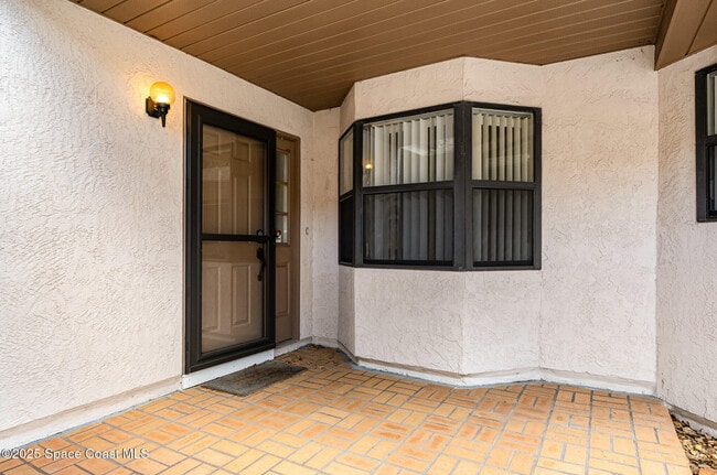 Photo - 3549 Muirfield Dr Unit C