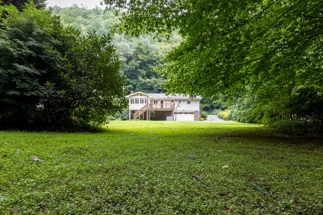 Photo - 493 Kings Creek Rd