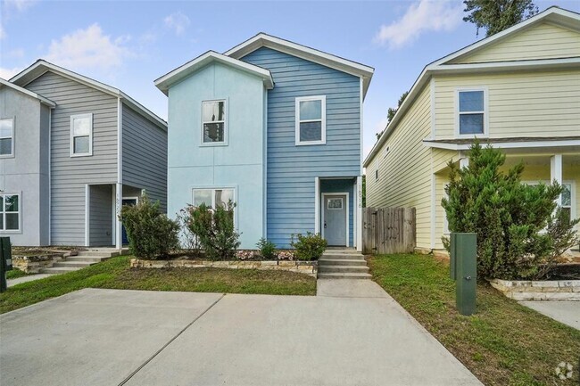 Building Photo - 16918 Glenheath St Rental