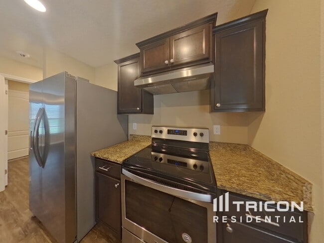 Photo - 3170 Courtland Blvd