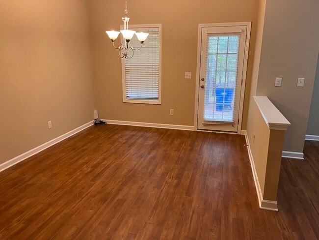 Photo - Lovely 3 bedroom Townhouse