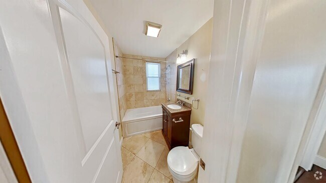 Building Photo - 82 Hillside St Rental
