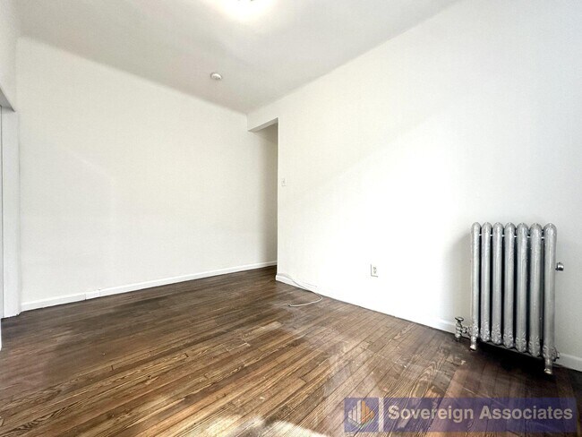 Photo - 529 W 151st St Unit 42
