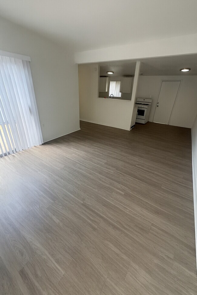 3438 W. Ariel Pl.