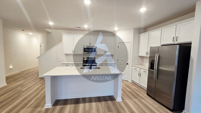 Photo - 3136 Marbella Cir