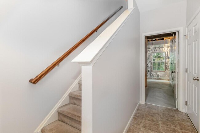 39 Crooked Dr