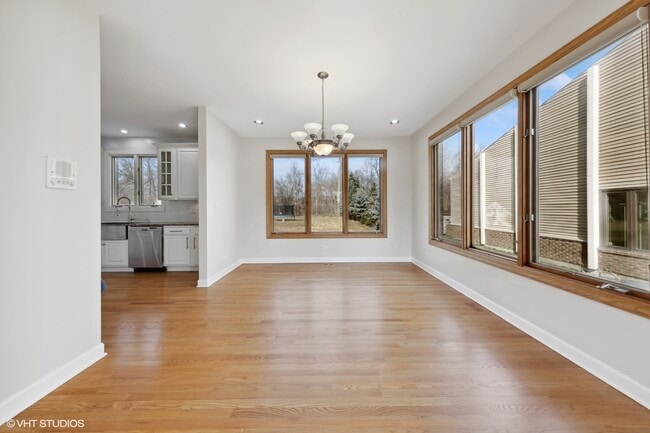 Photo - 17W234 Massel Ct