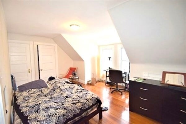 Building Photo - 67 Avon St Unit 3