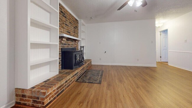 Photo - 1604 SE Jarman Ave House