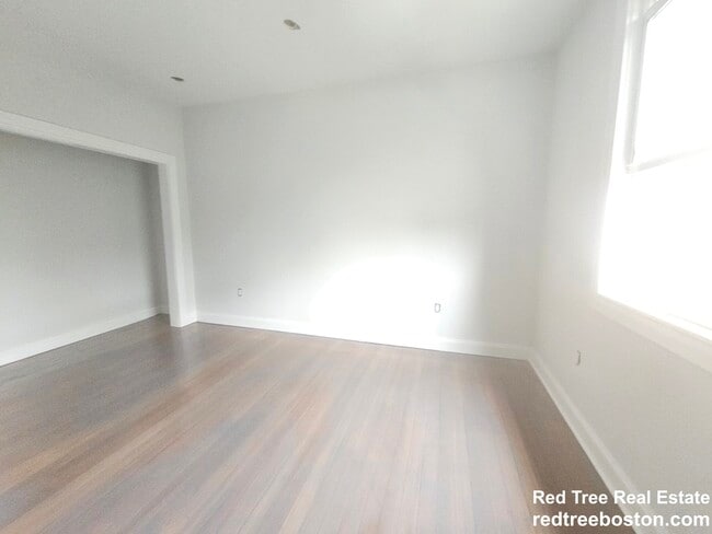 Photo - 457 Centre St Unit 302