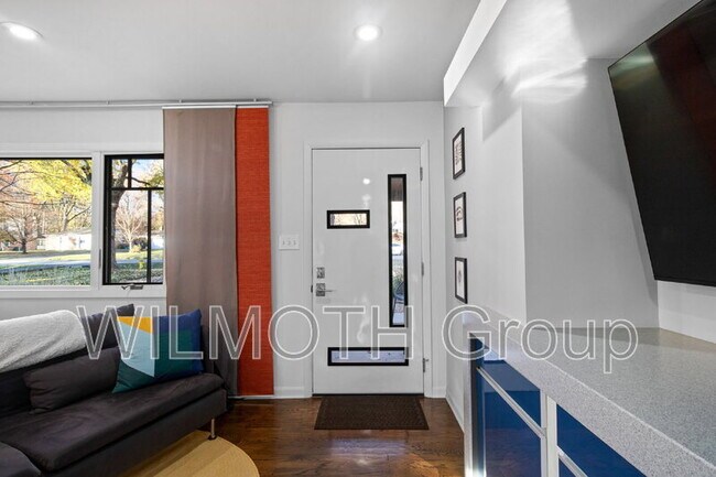 Photo - 10327 Orchard Park Dr W