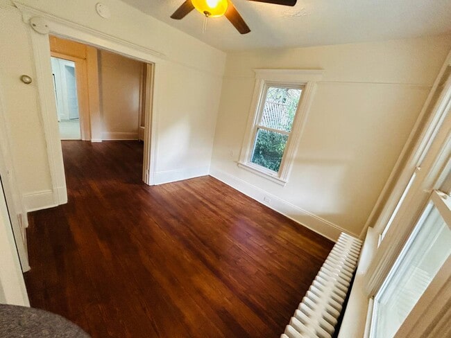 Photo - 133 Berry Hill Rd Apartamento Unidad 3
