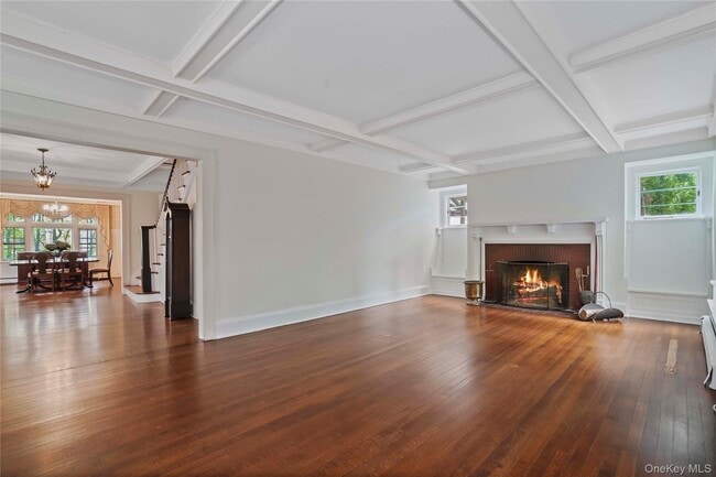 Photo - 134 Pelhamdale Ave
