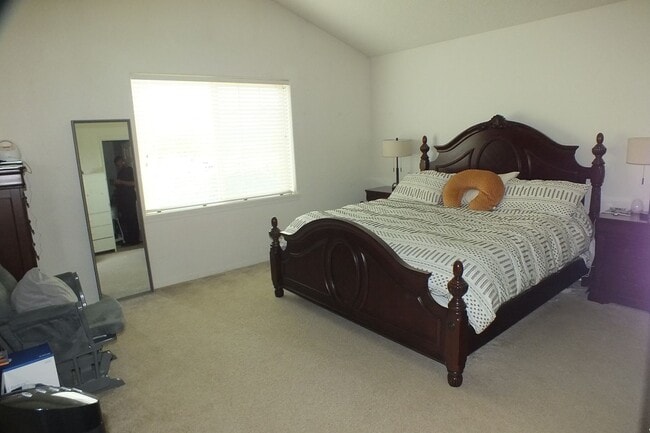 Photo - Spacious End-Unit 3-Bedroom Townhouse with 2-Car Garage & Central AC