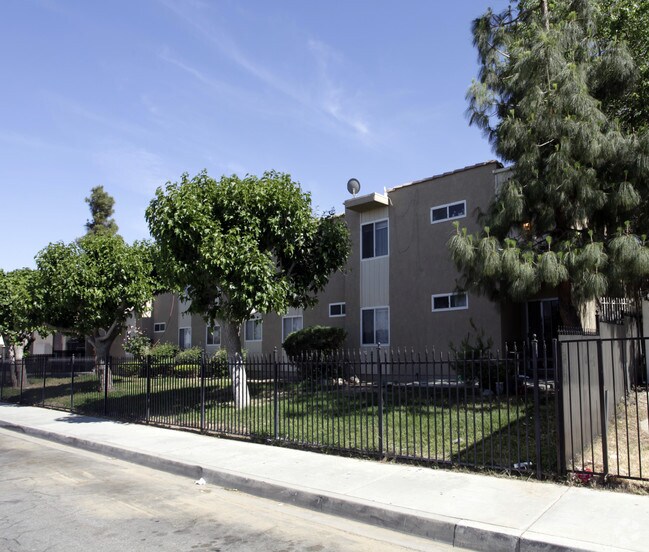 Photo - 222 E Avenue Q7