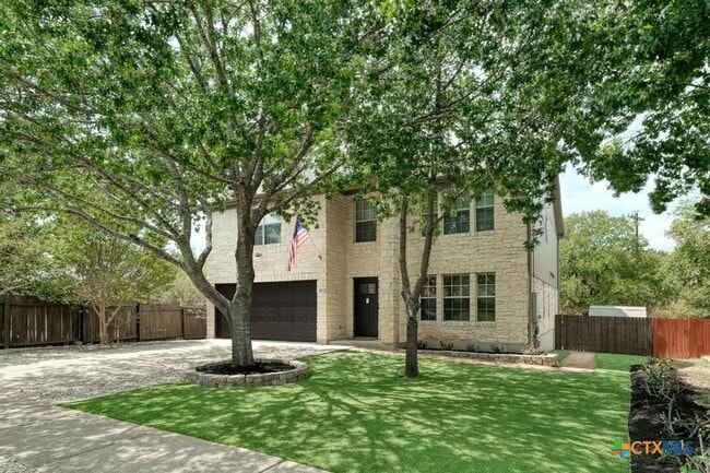 Photo - 2412 Willow Way