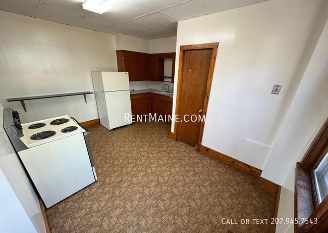 Photo - 225 Center St Unidad 1