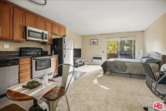 Photo - 10982 Roebling Ave Condo Unit 544