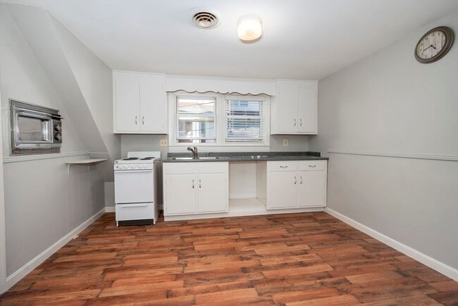 Photo - 64 Hancock St Unit 2