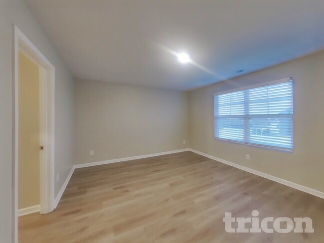 Photo - 1013 Pepper Stone Dr