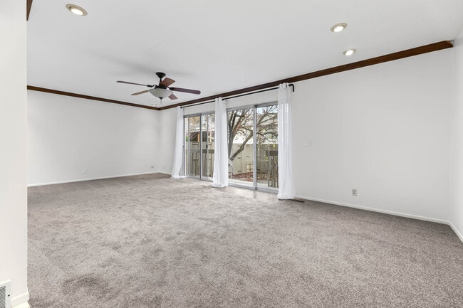 Photo - 1871 Monterey Dr