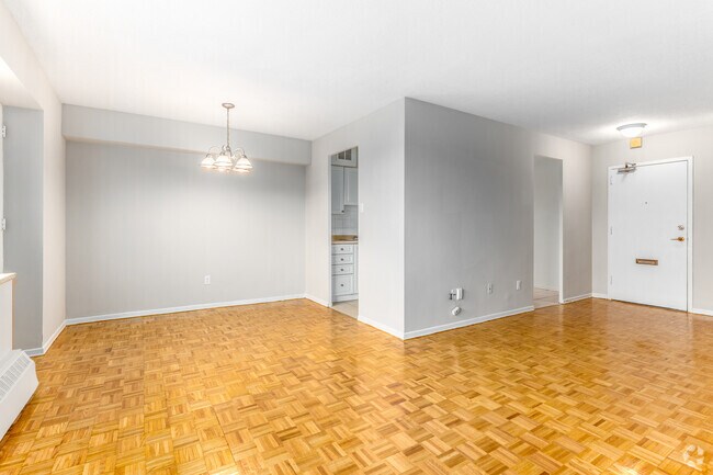 1BR, 1BA - 685SF - Dining/Living Room - 1265 Sixth Line