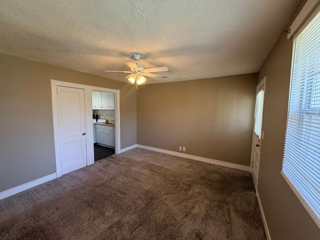 Photo - 1BD/1B Apartment near VSU.