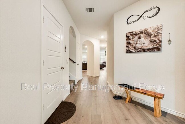 Photo - 7205 Bledington Ln