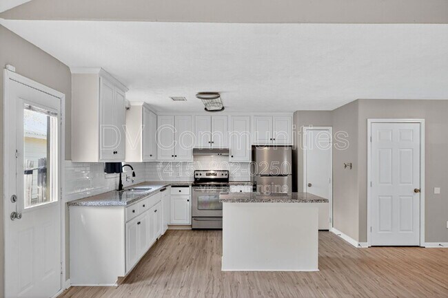 Photo - 16350 Many Trees Ln