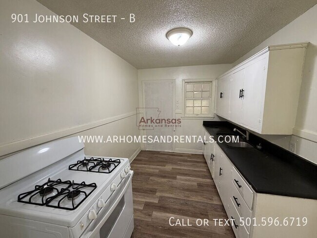 Photo - 901 Johnson St Unidad B