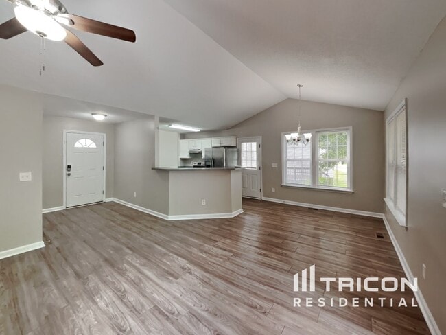 Photo - 7205 Spanglers Spring Way