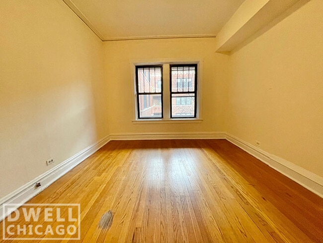 Photo - 2510 N Kedzie Blvd Unidad 2E
