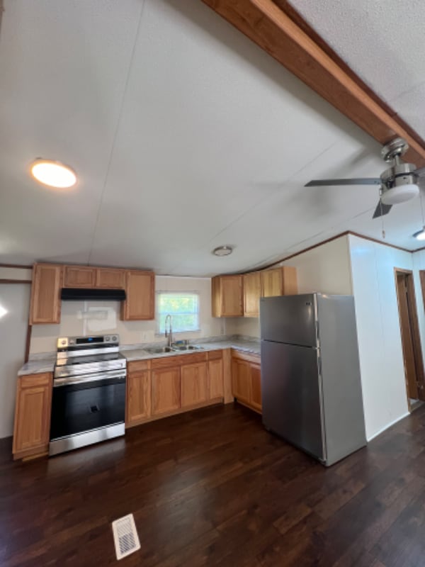 Photo - 331 Woodberry Ln