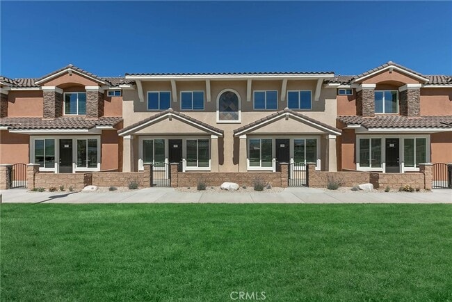 Photo - 16854 Muscatel St