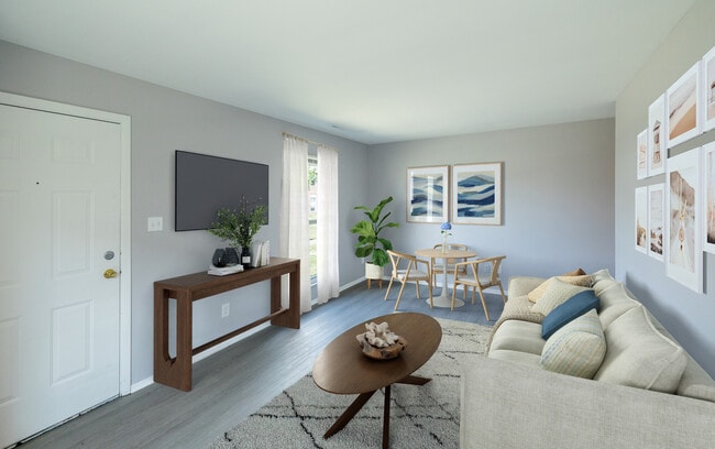 Building Photo - University Gardens Rental