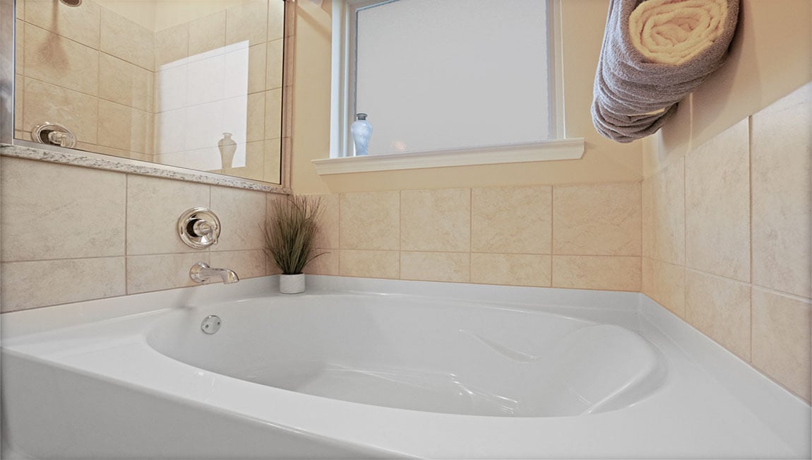 Photo - 2195 Ridgefield Ave