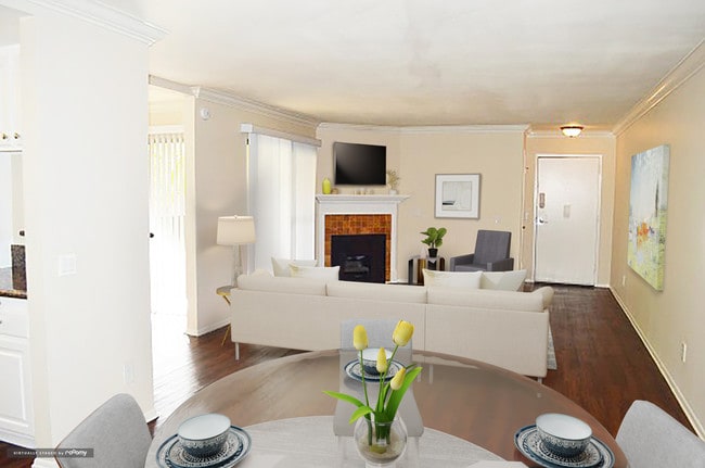 Photo - Valley Apartments