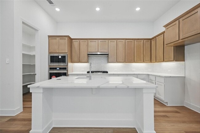 Photo - 5060 Westhaven Cir