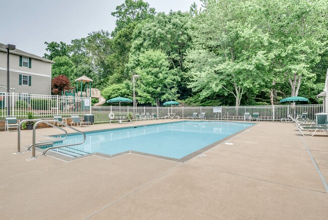 Photo - Stonegate Apartments