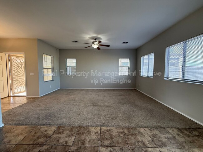 Photo - 35828 N Zachary Rd