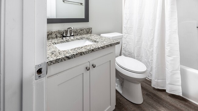 Photo - 3807 Newhaven Dr Unit 1