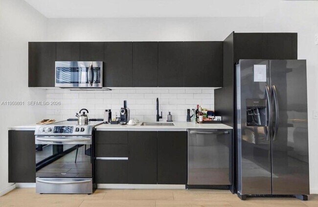 Photo - 398 NE 5th St Unidad 2602