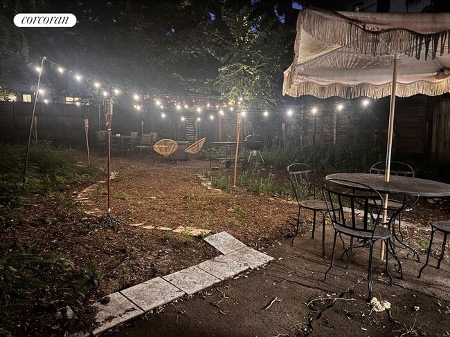 Photo - 257 Adelphi St