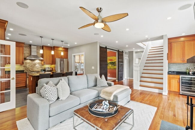 Photo - Spacious Kent Home | 6 Bed | 4 Bath | 4,000 Sf | Front Porch + Backyard | Detached 4-Car Garage